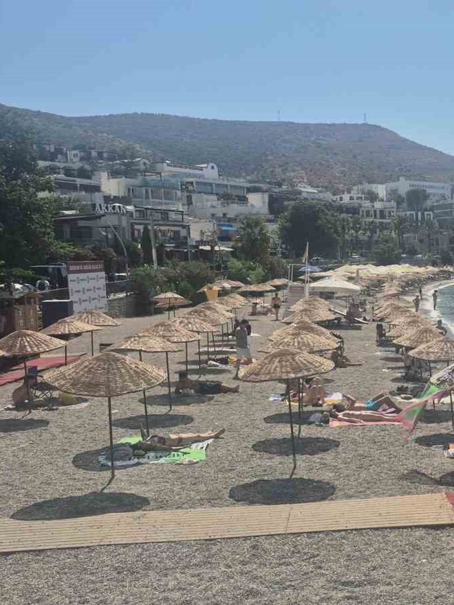 Bodrum’a iki gemiyle 2 bin 484 turist geldi
