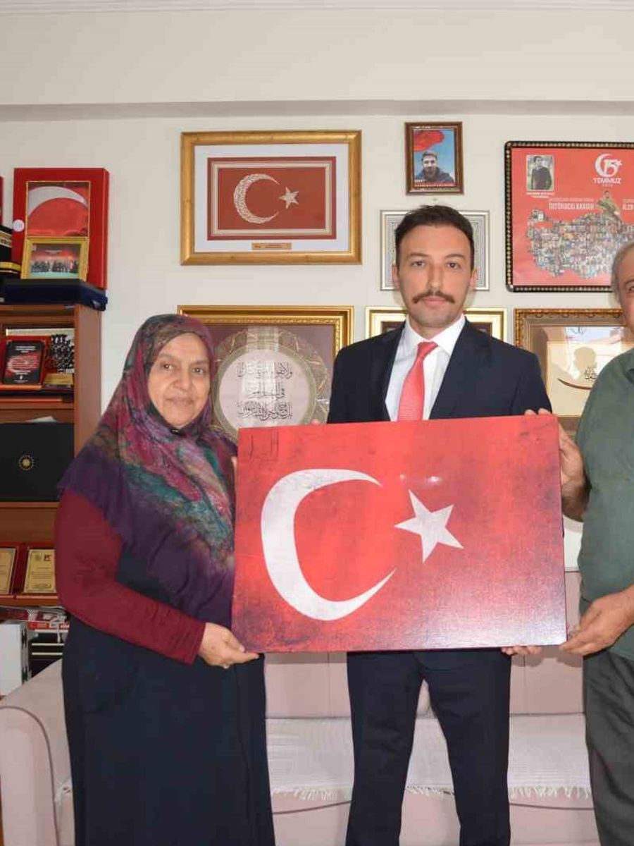 Cumhuriyet Başsavcısı Kapıcı’dan 15 Temmuz şehidinin ailesine ziyaret