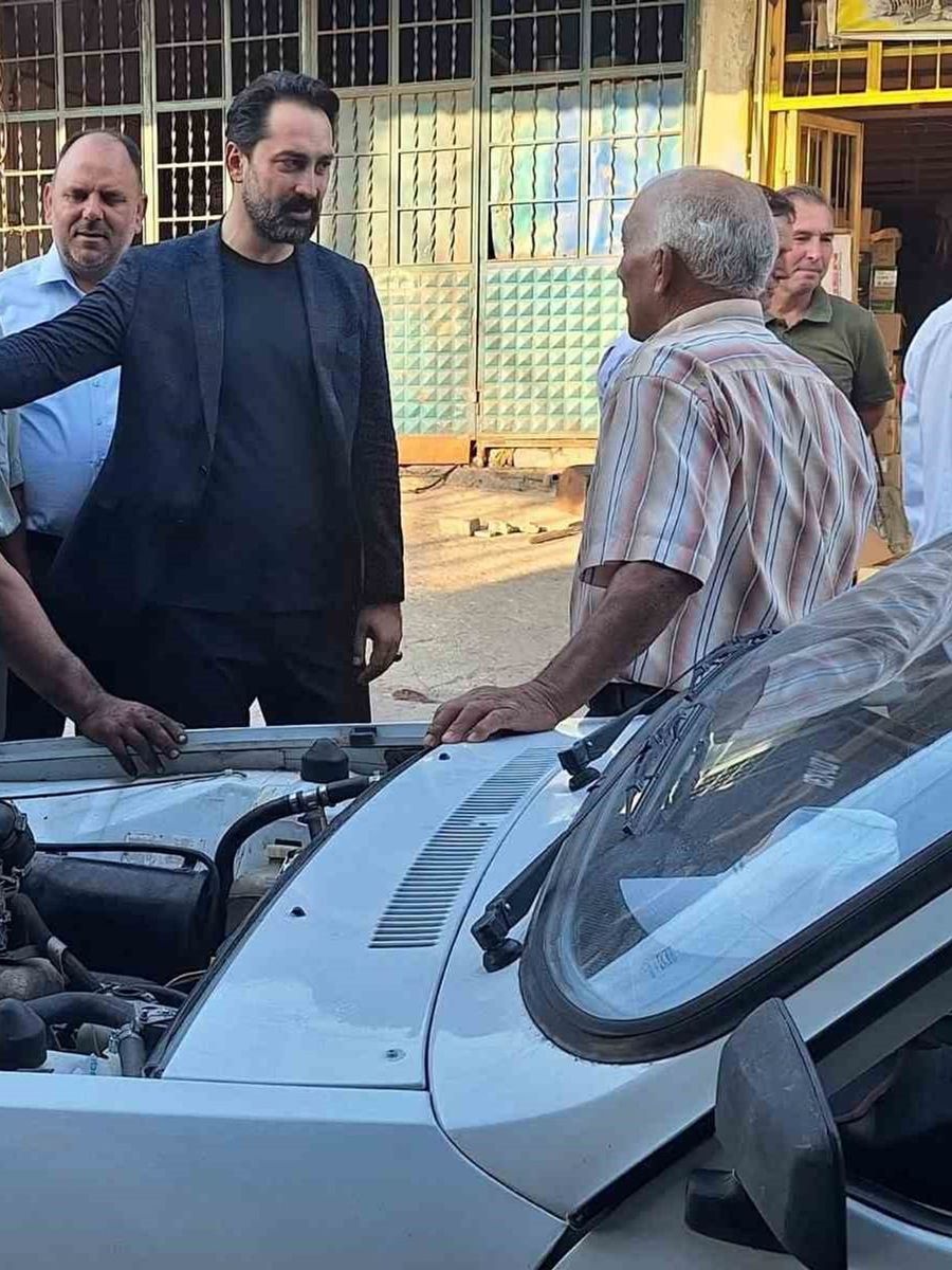AK PARTİ MKYK ÜYESİ VE MANİSA MİLLETVEKİLİ AHMET MÜCAHİT ARINÇ, SELENDİ’DE SANAYİ ESNAFI VE MUHTARLARLA BİR ARAYA GELEREK TALEP VE SORUNLARI DİNLEDİ.