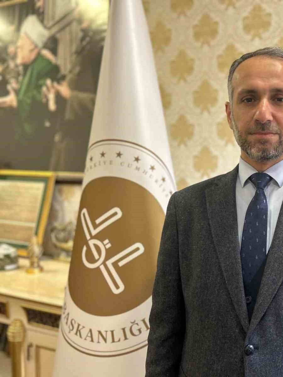 CUMHURBAŞKANI RECEP TAYYİP ERDOĞAN’IN İMZASIYLA YAYIMLANAN ATAMA KARARLARI KAPSAMINDA, DİYANET İŞLERİ BAŞKANLIĞI BÜNYESİNDE BAZI İL MÜFTÜLÜKLERİNE YENİ ATAMALAR GERÇEKLEŞTİRİLDİ.