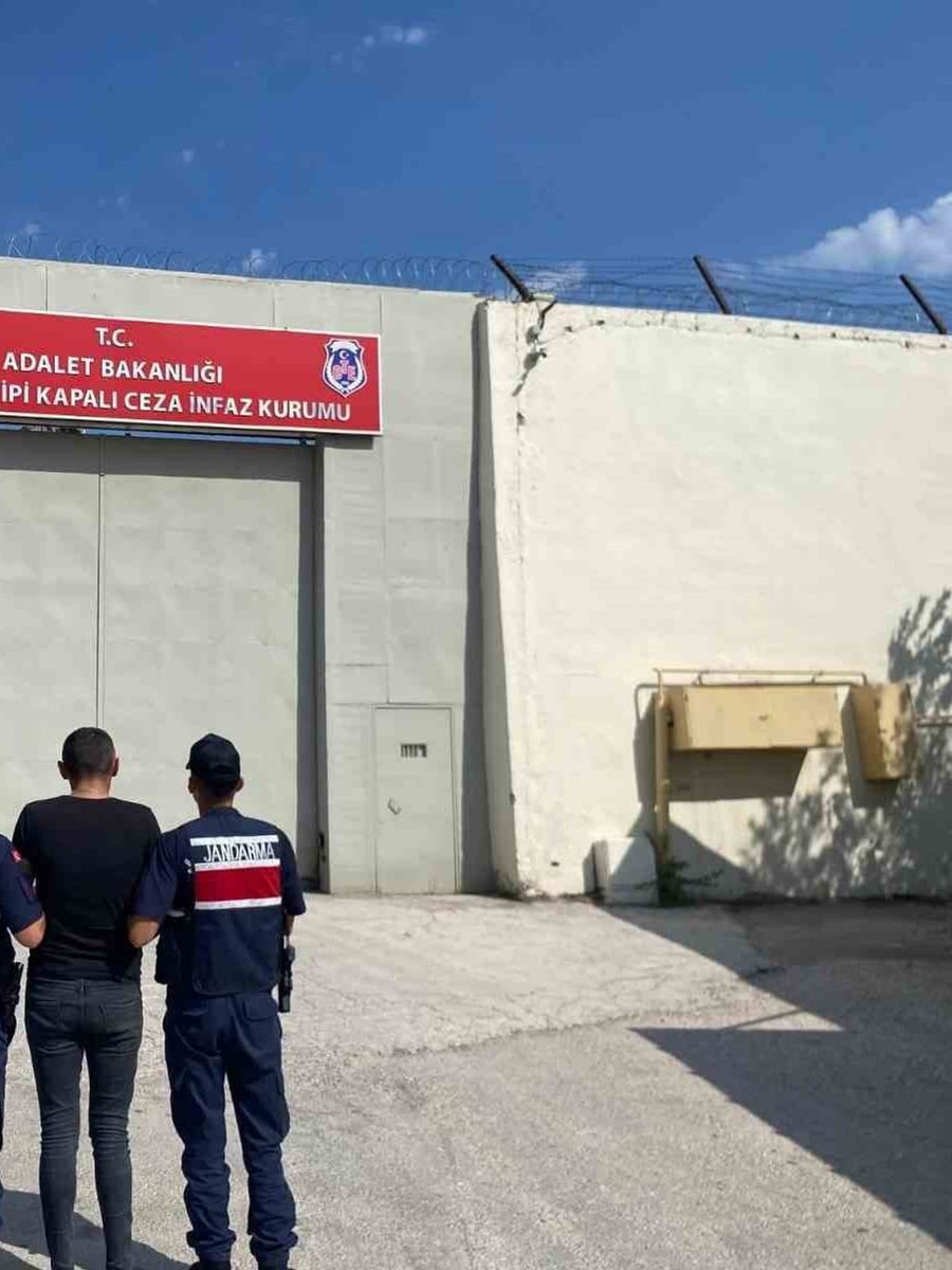 BİLECİK'TE 'DOLANDIRICILIK' SUÇUNDAN 3 YIL 9 AY HAPİS CEZASI OLAN ŞAHIS YAKALANDI