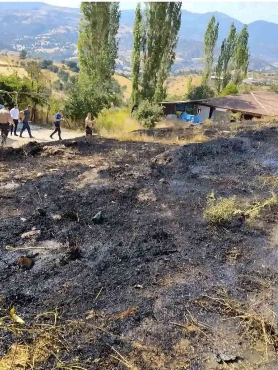 EMET’TE OT YANGINI BÜYÜMEDEN SÖNDÜRÜLDÜ