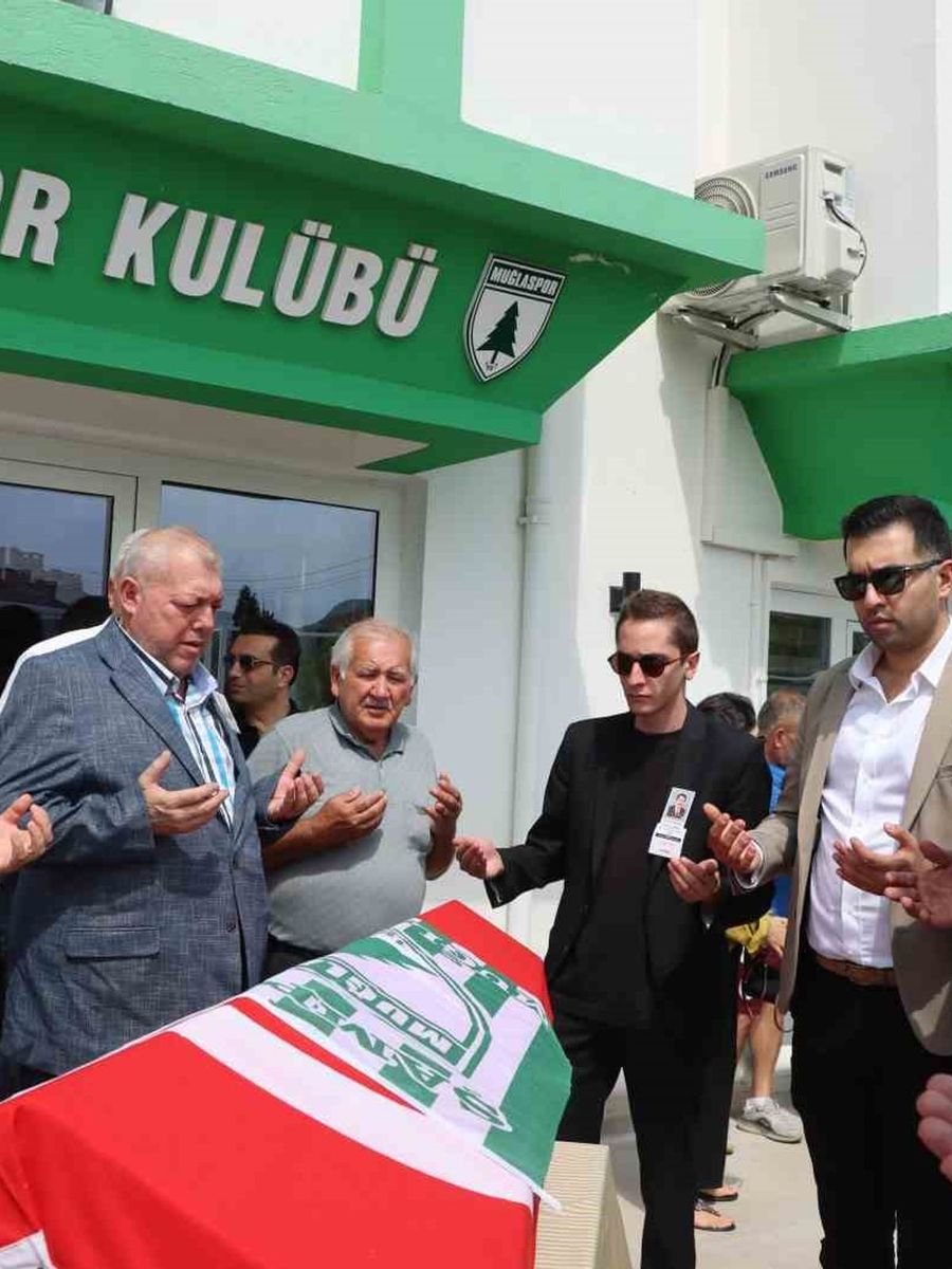 Latif Sakıcı’ya Muğlaspor’da veda