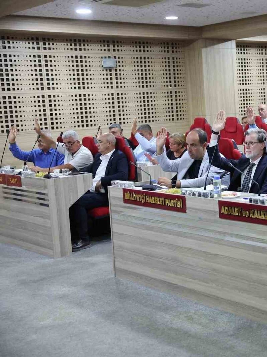 Merhum Başkan Şahin’in ismi Menemen’de yaşayacak