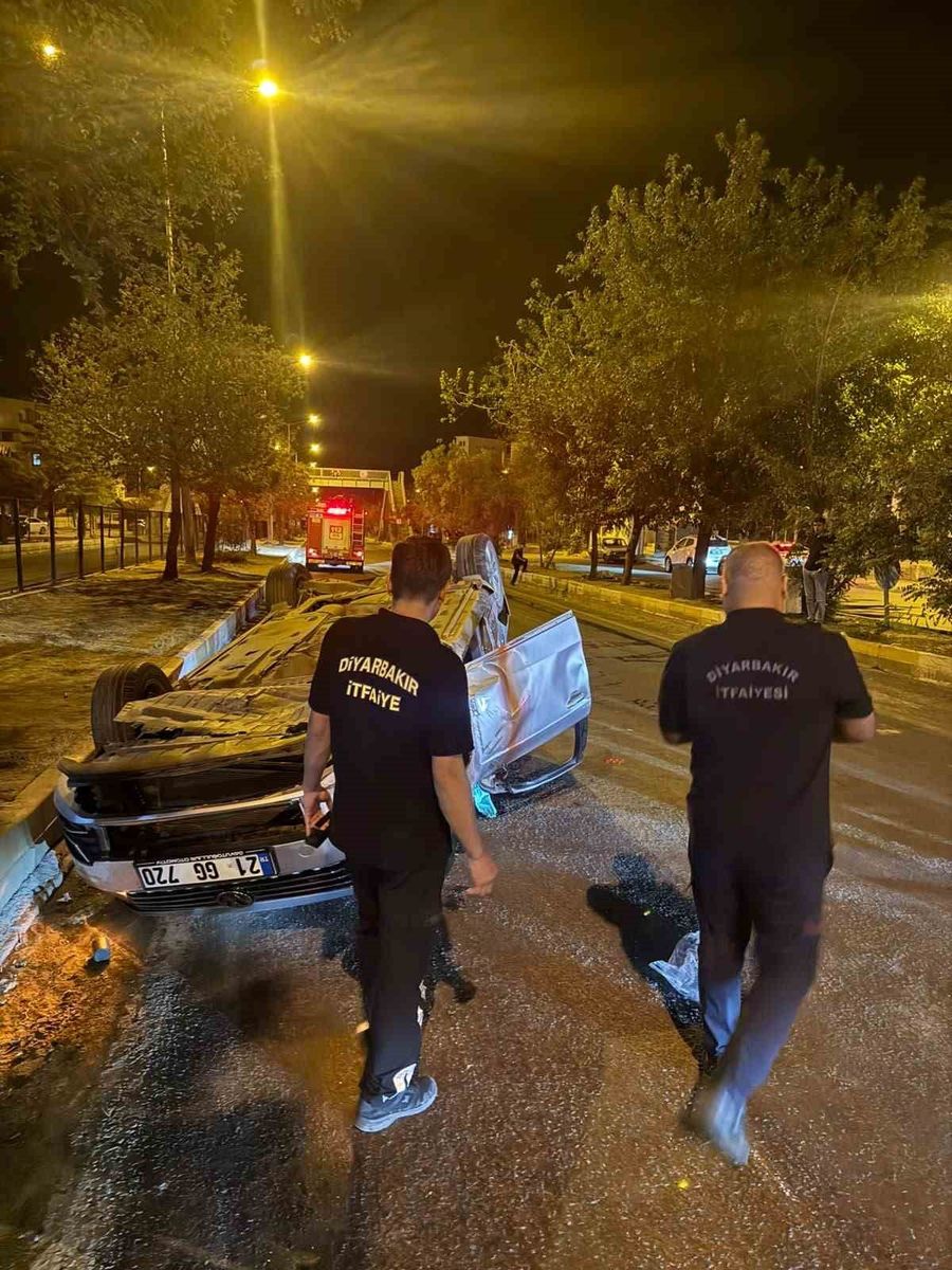 Takla atan otomobilin sürücüsü ağır yaralandı