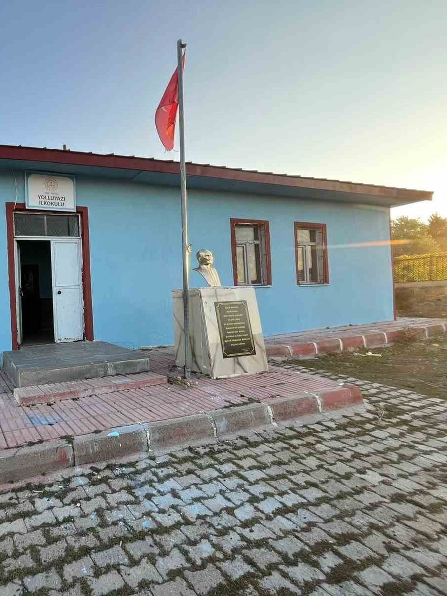 Ağrı’da okullar yeni döneme pırıl pırıl hazırlandı