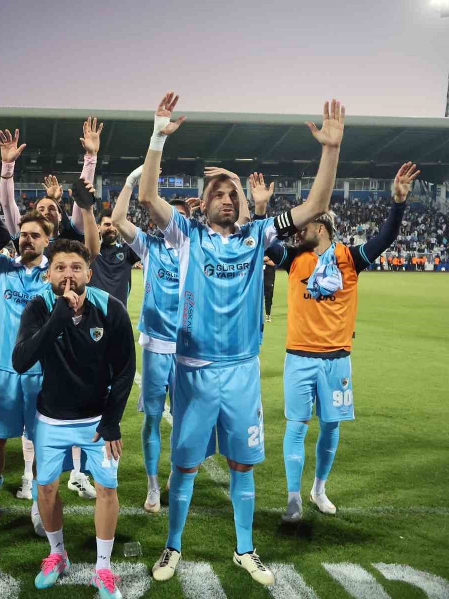 Erzurumspor FK’dan tarihi galibiyet