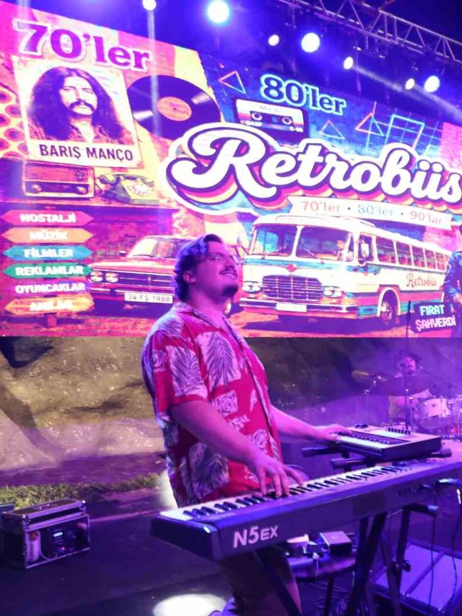 İnegöl Gastronmi Festivali’nde lezzet şöleni retrobüs coşkusuyla taçlandı