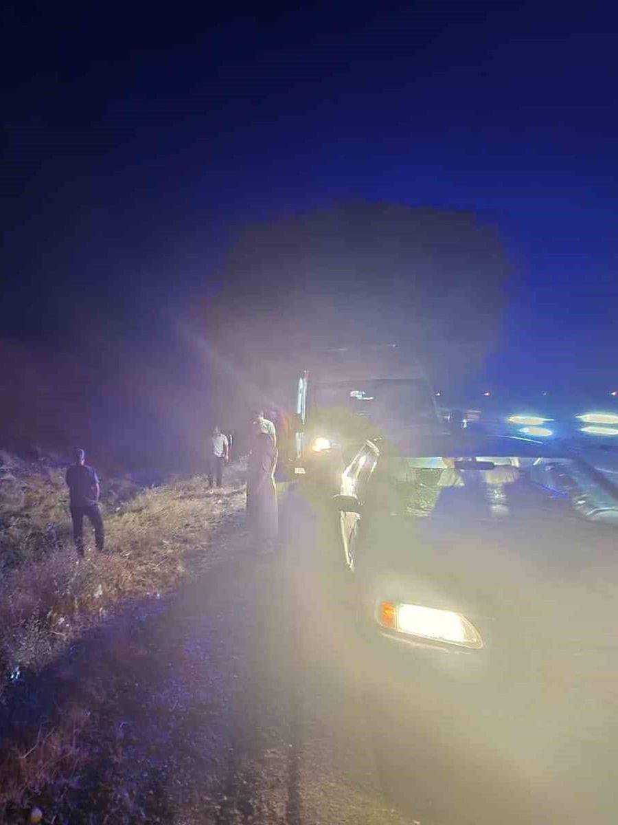 Bingöl’de otomobil yoldan çıktı: 2 yaralı