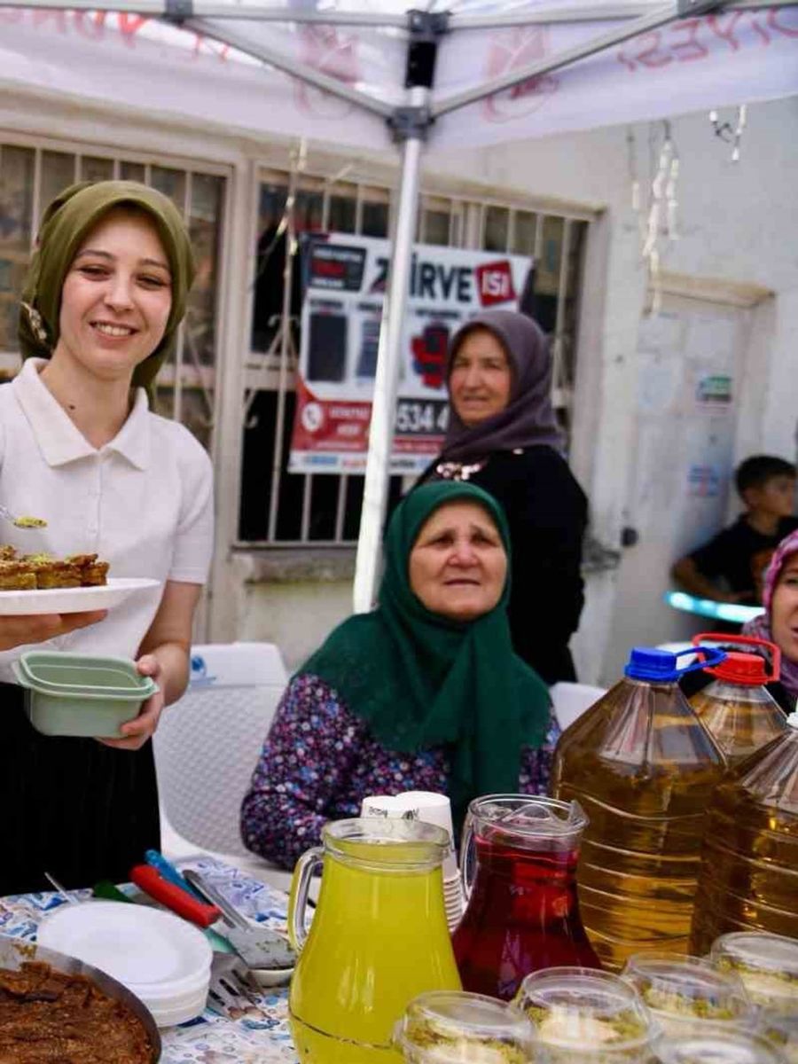 Yuntdağı Fıstığı’na coşkulu hasat şenliği
