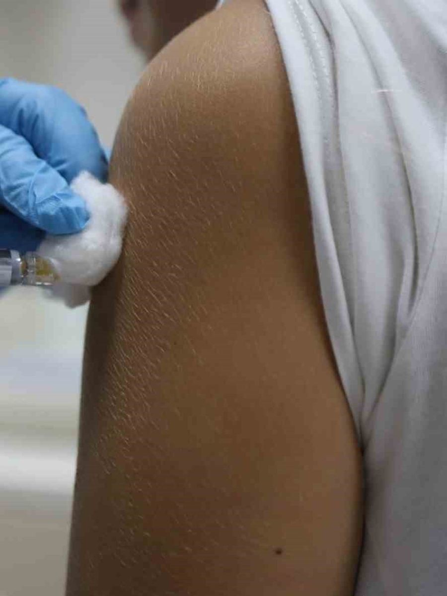 Muğla Büyükşehir’in HPV aşı desteği sürüyor