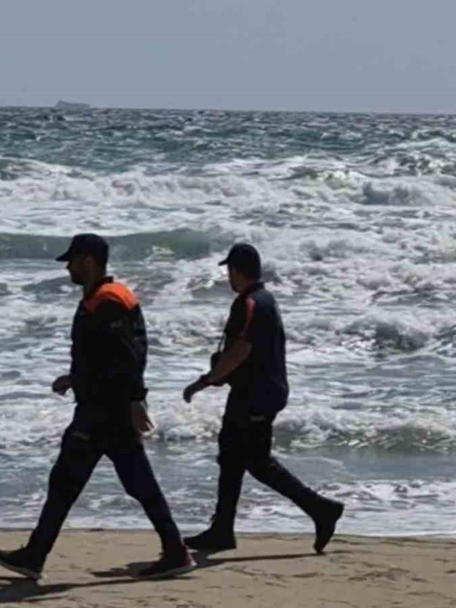 Saray’da deniz keyfine hava engeli