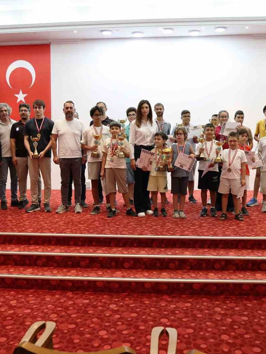 Söke’deki satranç turnuvası sona erdi