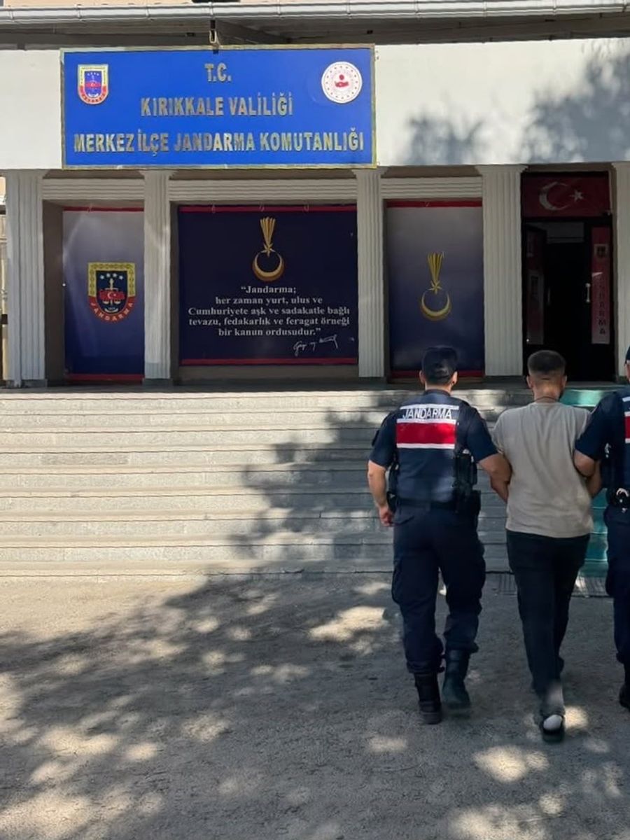 Kırıkkale’de araçtan 539 sentetik ecza hapı çıktı: Sürücü tutuklandı