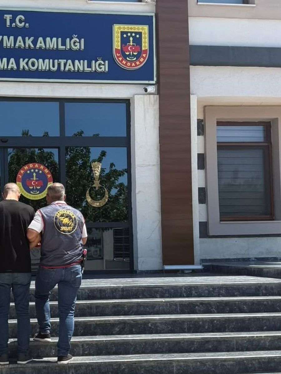 Kesinleşmiş 10’ar yıl cezayla aranan 2 şahıs yakalandı