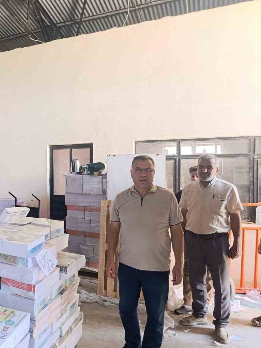 Ders kitaplarının eksiksiz ve düzenli dağıtımı için çalışmalar sürüyor