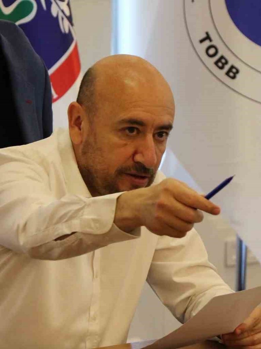 Başkan Ülken: "Sanayideki daralmayı durdurmamız lazım"
