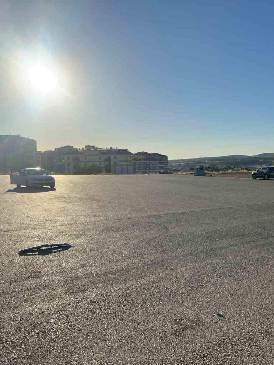 Uşak’ta iki otomobil çarpıştı: 1’i çocuk 3 kişi yaralandı