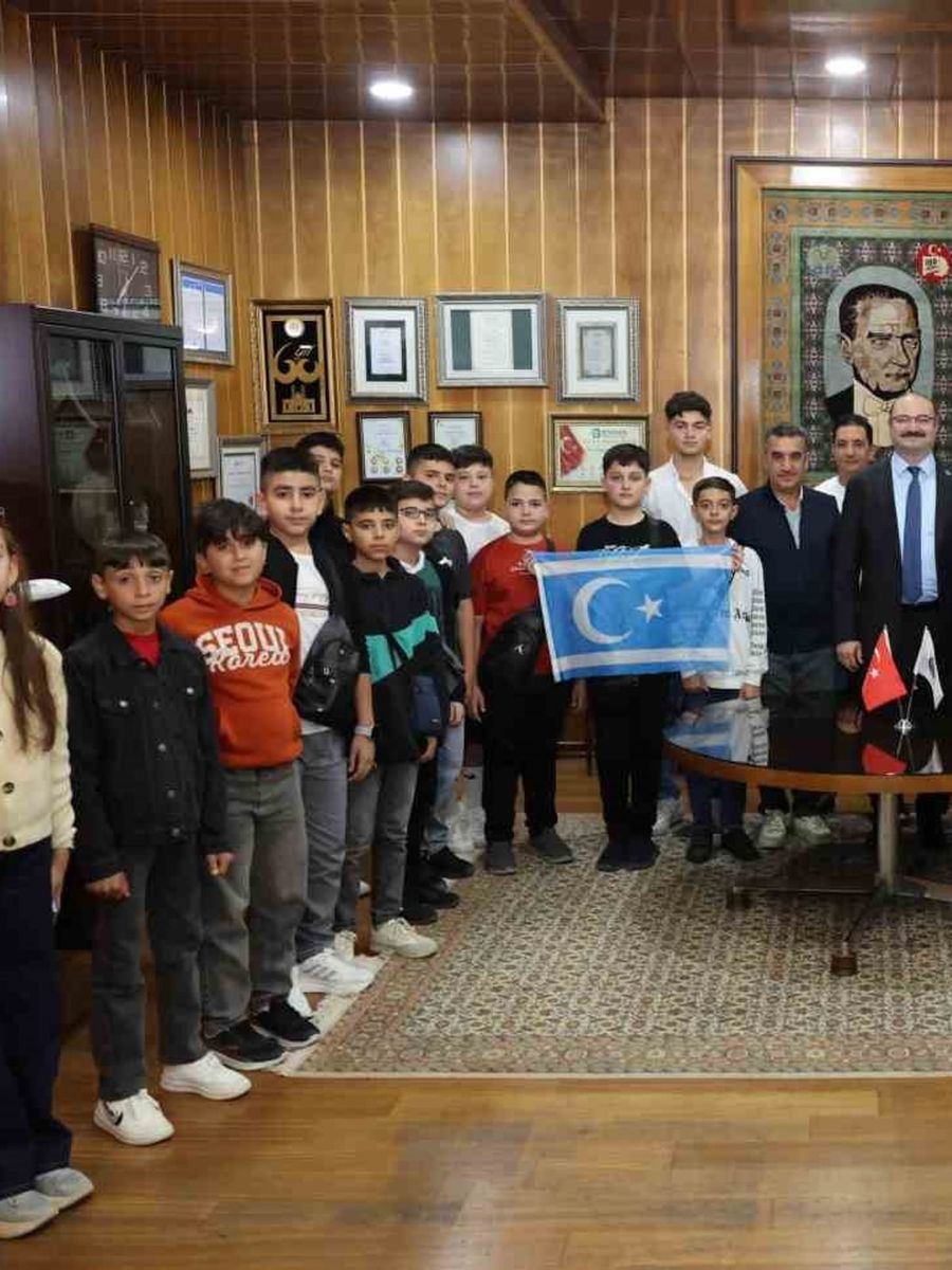 Kerkük’ten Erzurum’a uzanan eğitim köprüsü: Başarılı öğrenciler Rektör Hacımüftüoğlu’nun misafiri oldu