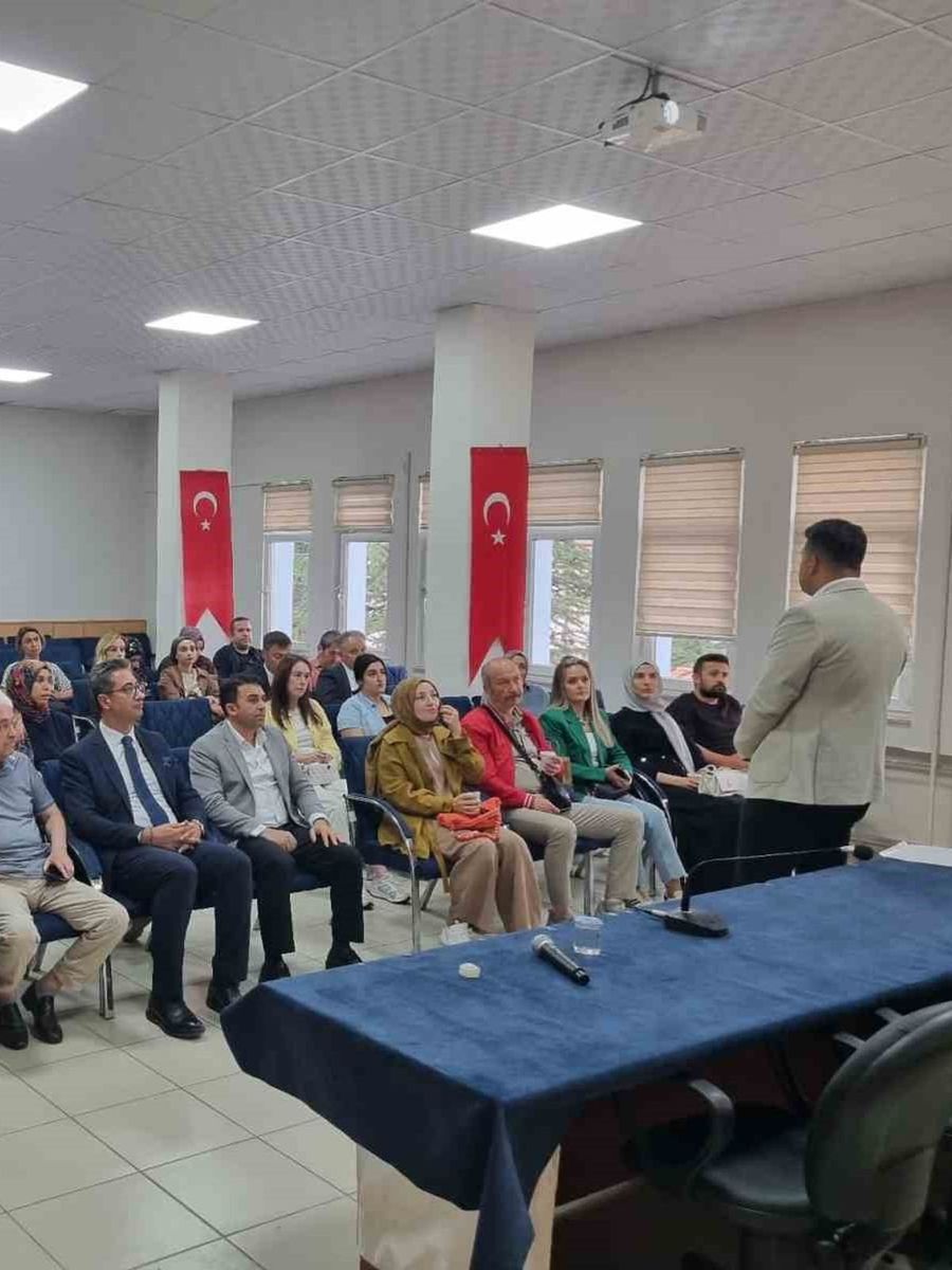 Akran zorbalığıyla mücadelede yeni bir model için ilk adım atıldı