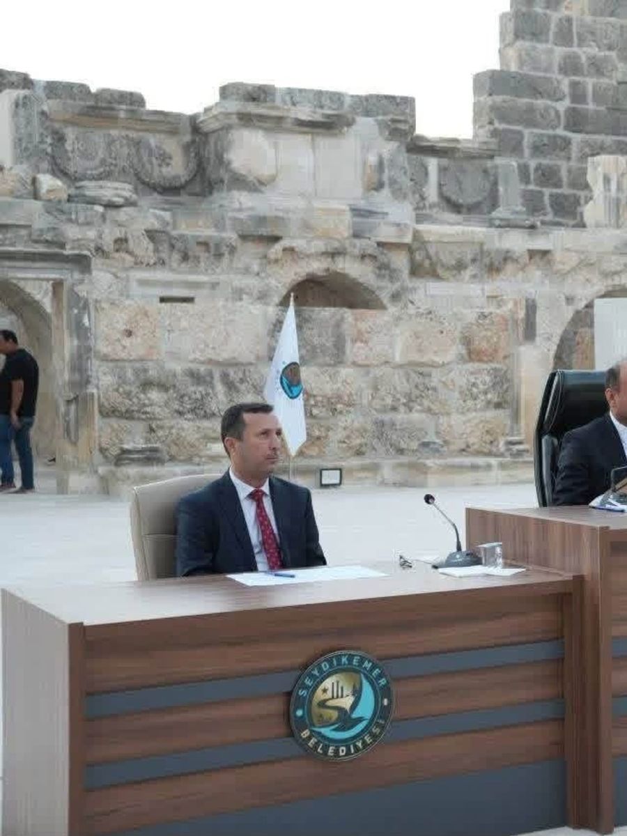 Seydikemer Belediyesi Meclisi Tlos Antik Kenti’nde toplandı