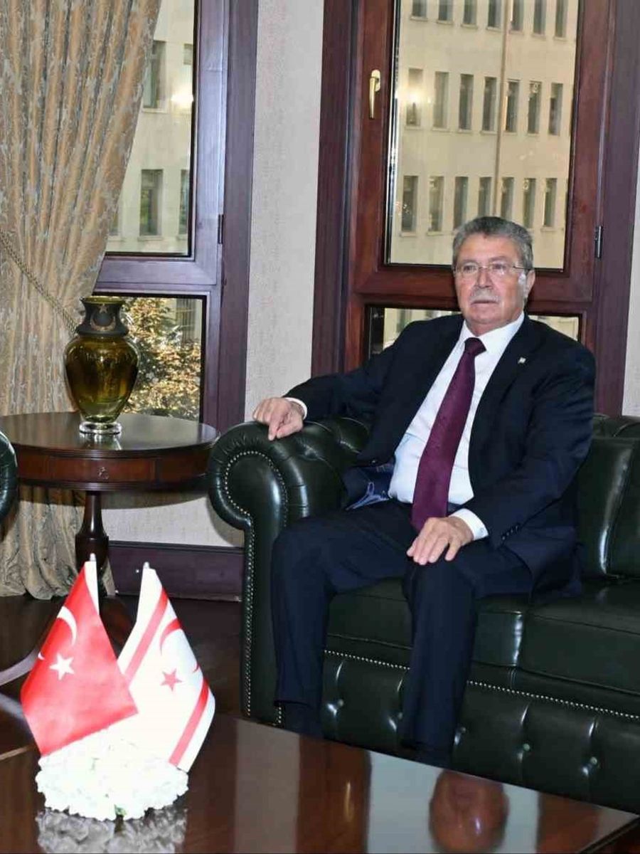 Genelkurmay Başkanı Bayraktaroğlu, KKTC Başbakanı Üstel ile görüştü
