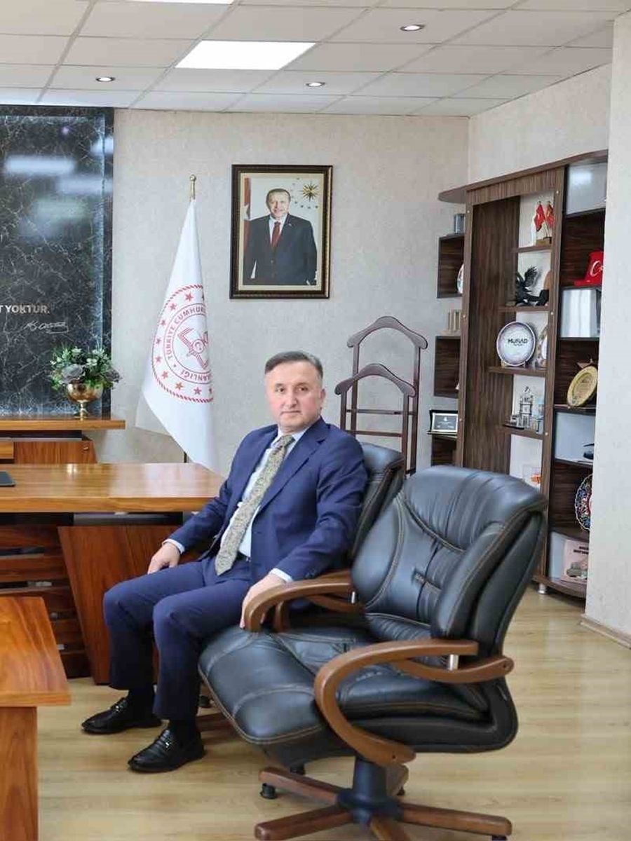Vali Çiçek’ten İl Milli Eğitim Müdürlüğü’ne çalışma ziyareti