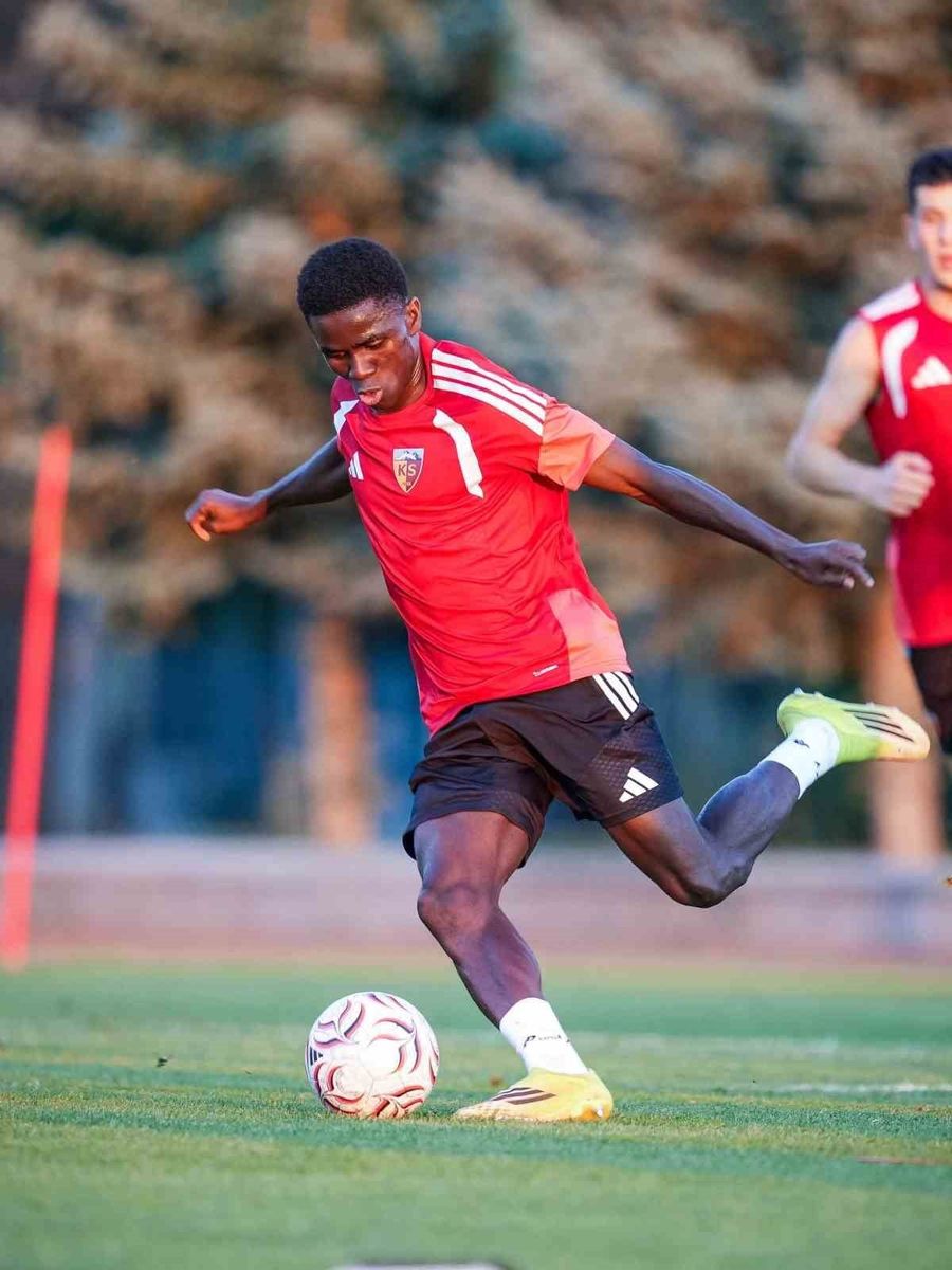 Mamadi Camara’ya milli davet