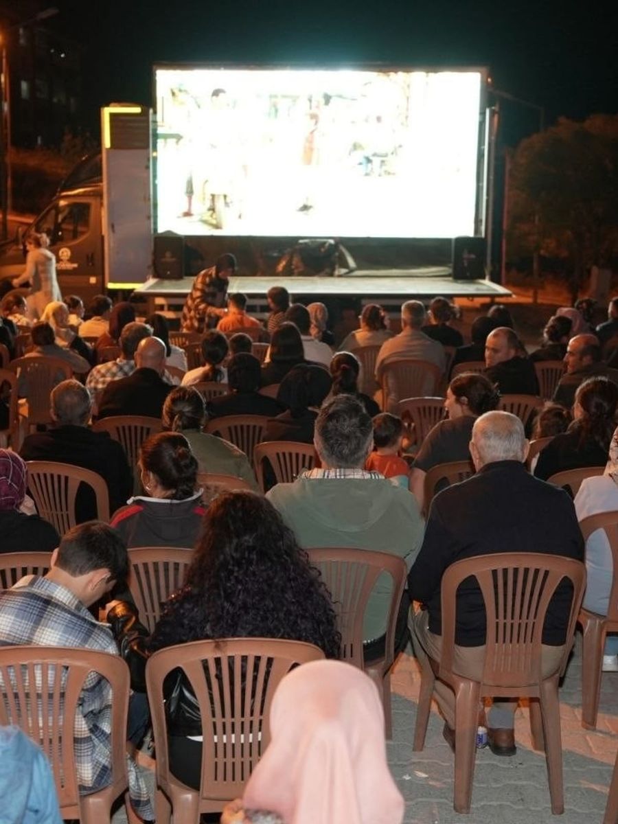 Denizli’de ’Köyümde Sinema Günleri’ ile nostalji rüzgarı sürüyor