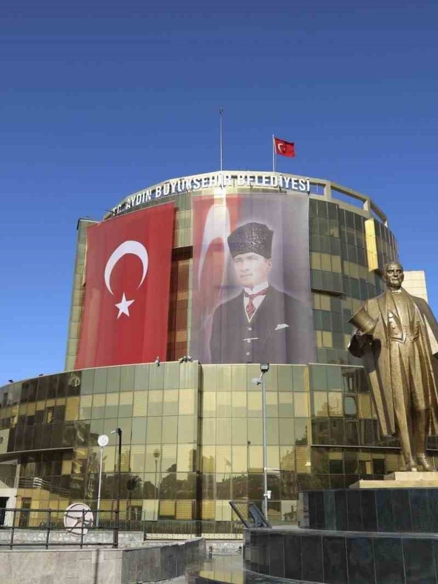 Aydın Büyükşehir Belediyesi yerel yönetimler performans araştırmasında ilk 5’te yer aldı