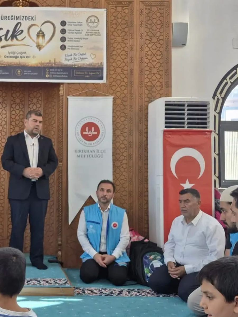 Kırıkhan’da 200 çocuğa eğitim desteği sağlandı