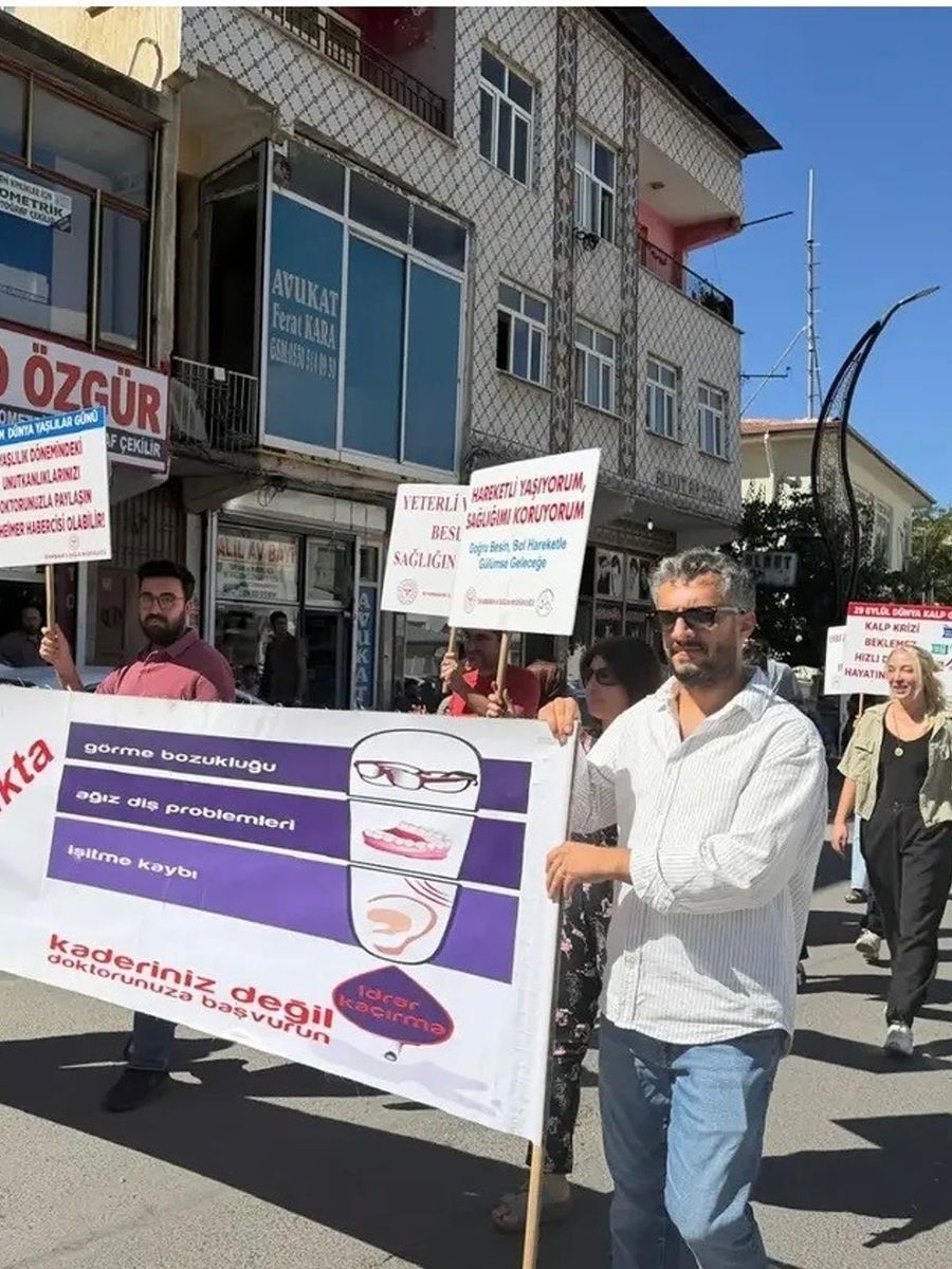 Obezite için yürüdüler