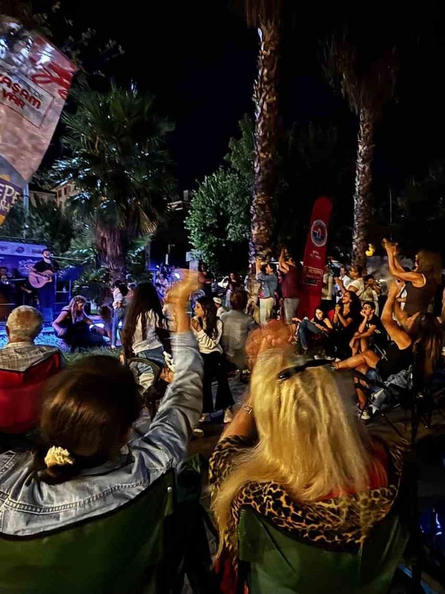 Maltepe açık hava konserlerinin son durağı Feyzullah Mahallesi oldu