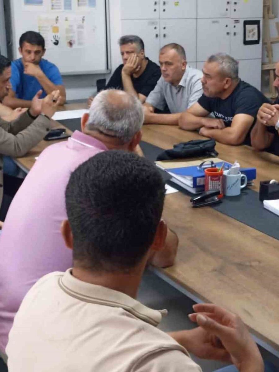 Simav’da yeni eğitim yılı öncesi okullarda hazırlık mesaisi