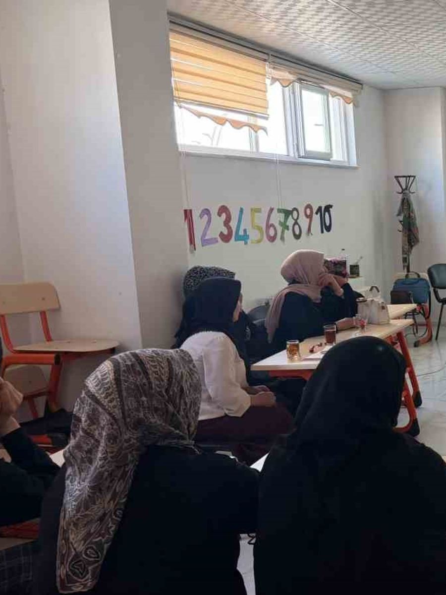 Muş’ta kadınlara uyuşturucu bağımlılığına karşı farkındalık semineri