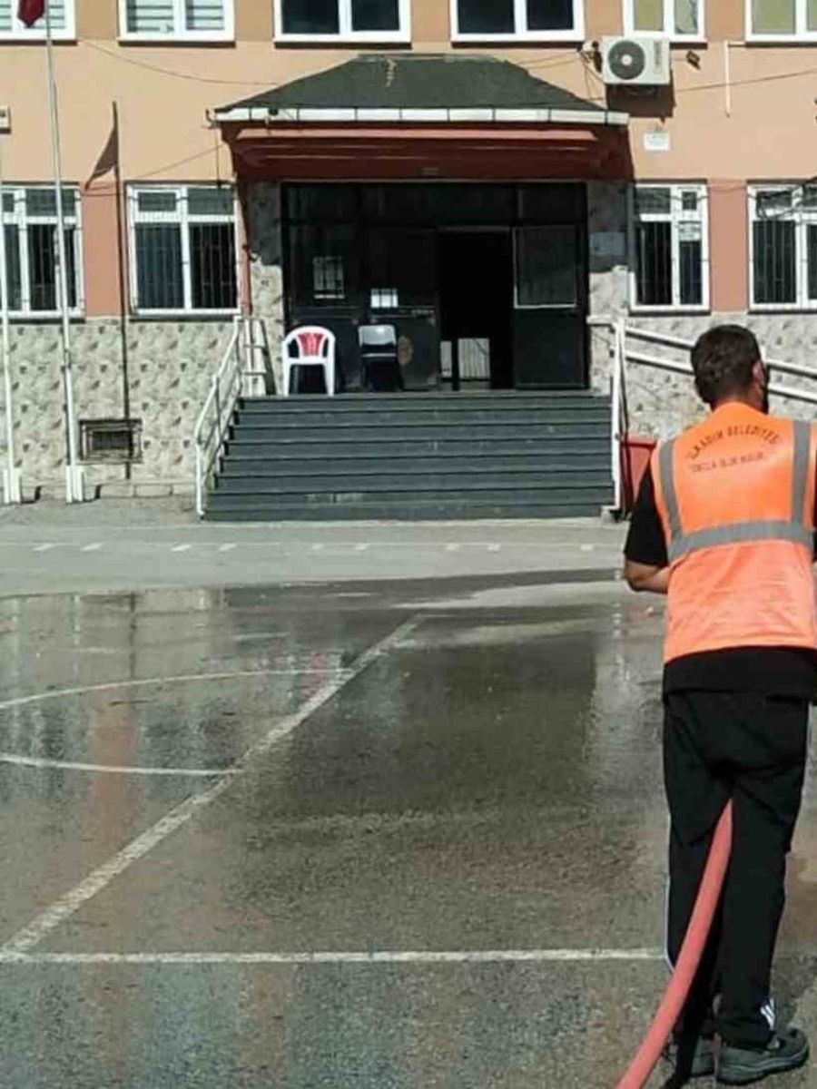 İlkadım’da okullar yeni döneme hazırlanıyor