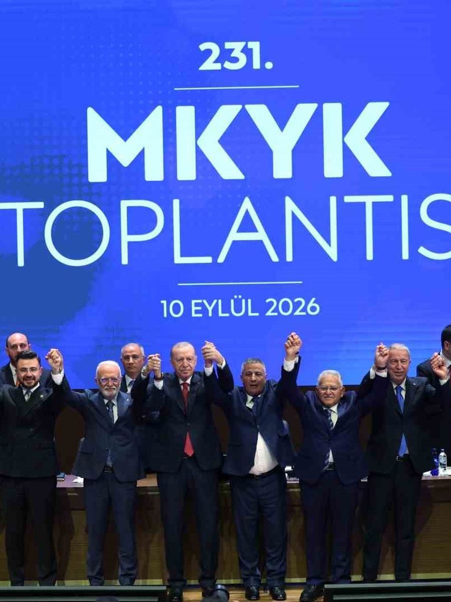 CHP’li Felahiye ve Akkışla Belediye Başkanları AK Parti’ye katıldı