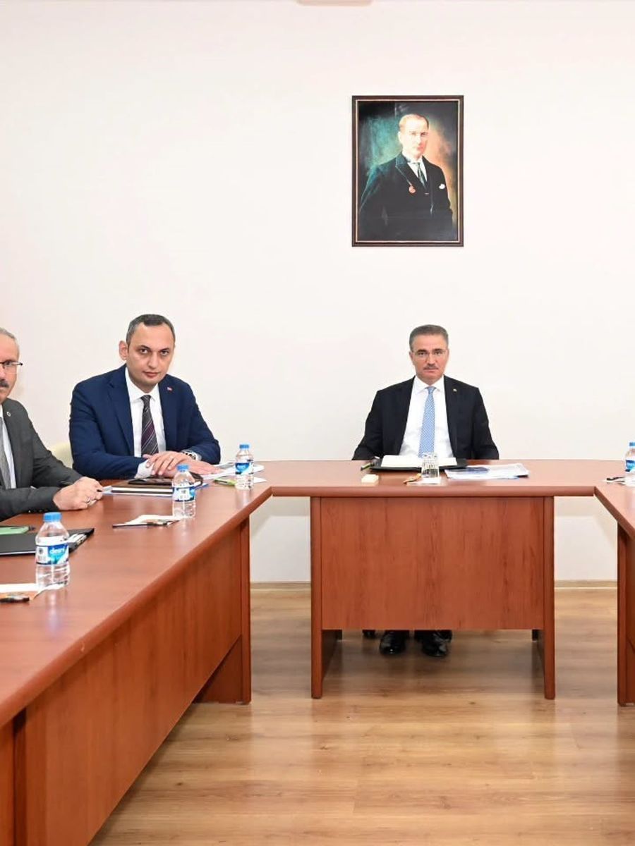 Vali Baruş Aziziye ilçesinde