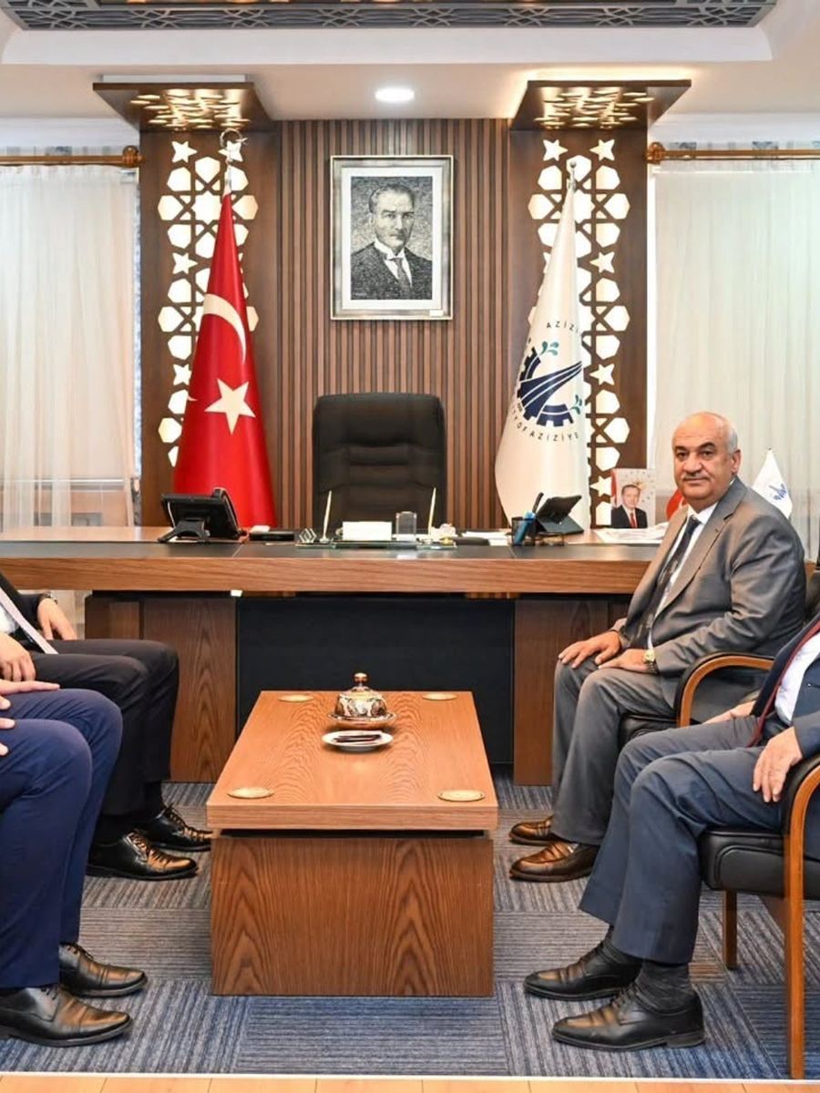 Akpunar’a hizmetlerinden dolayı teşekkür