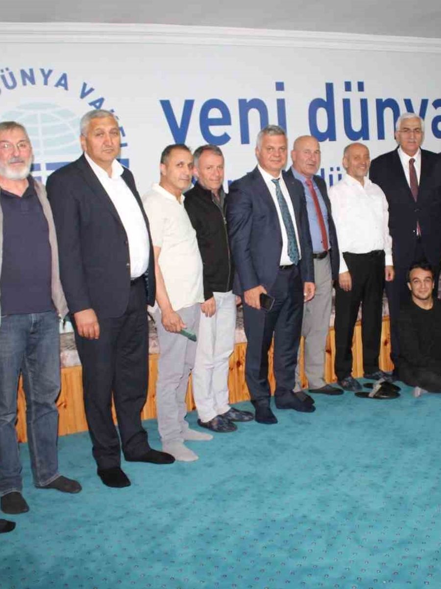 Milletvekili Öz, Yeni Dünya Vakfı Erzurum Şubesi’nde "Terörsüz Türkiye Ekseninde Bölgesel Kalkınma"yı anlattı