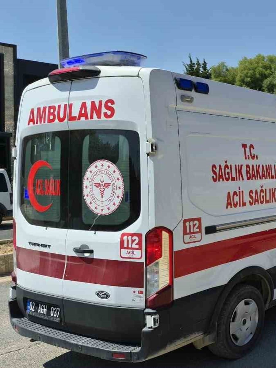 Motosikletin çarptığı kadın yaralandı