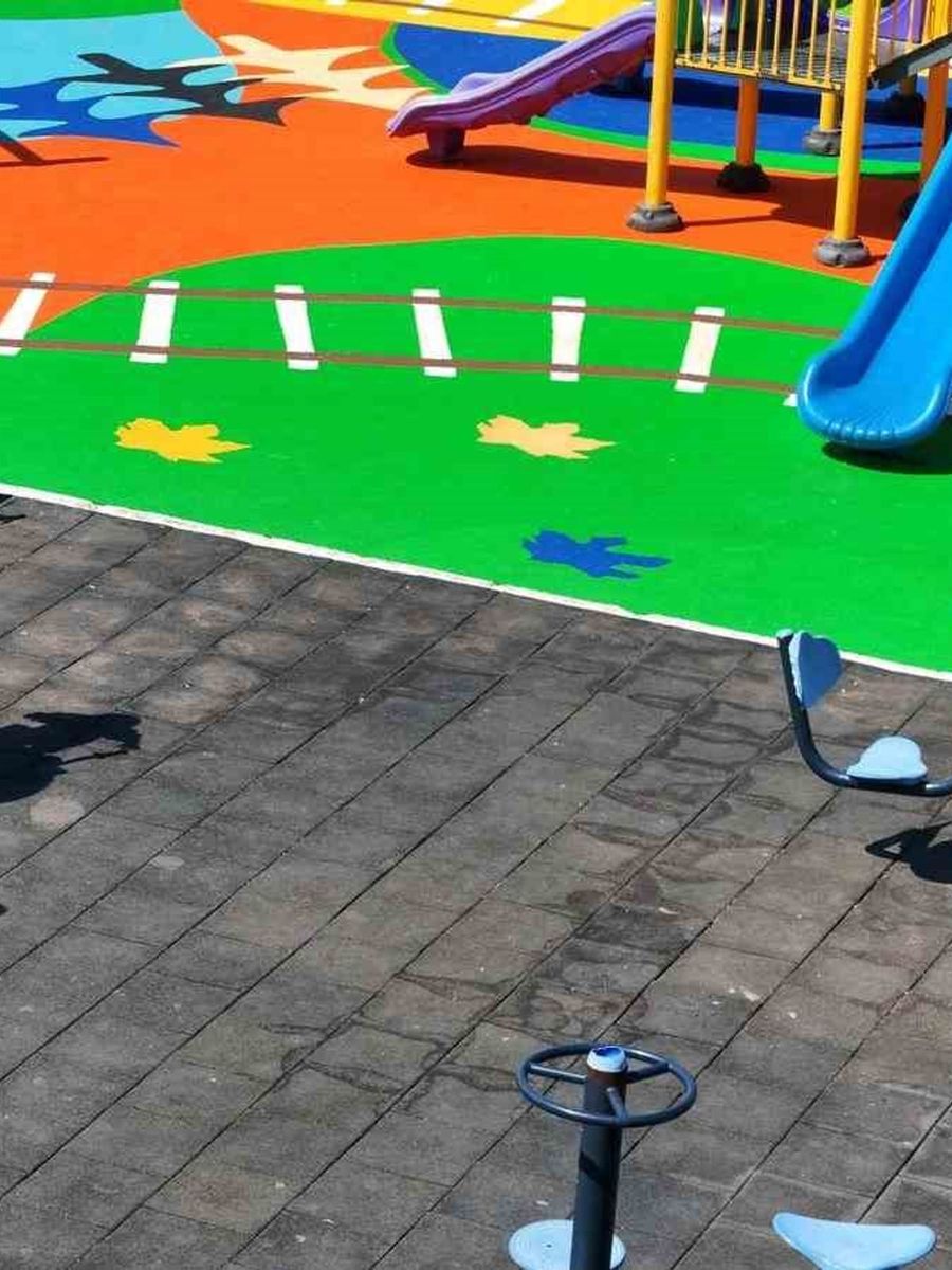 Kuşadası’nda Timur Selçuk Parkı yenilendi