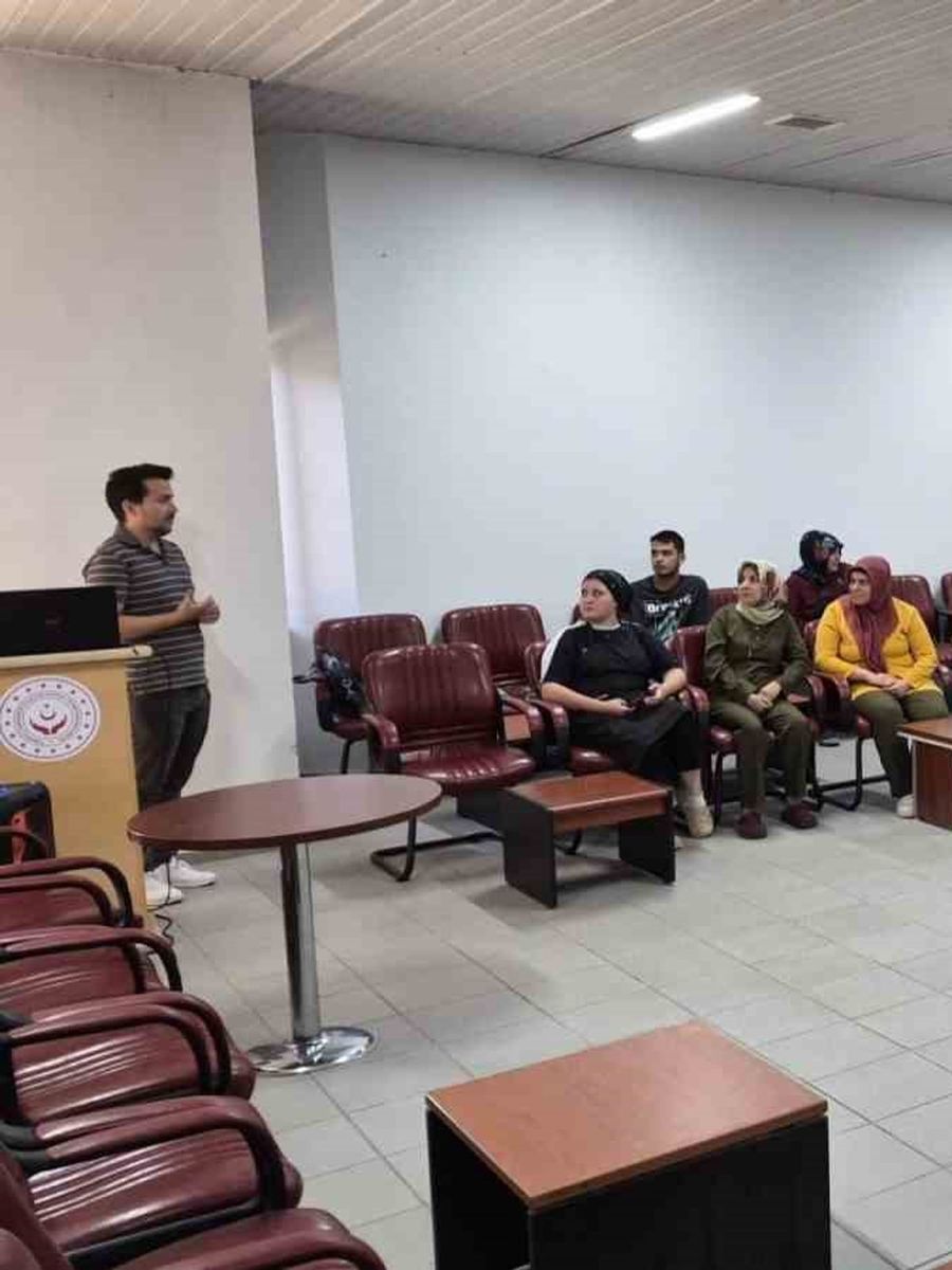 Bilecik Huzurevi’nde Alzheimer ve Demans Eğitimi