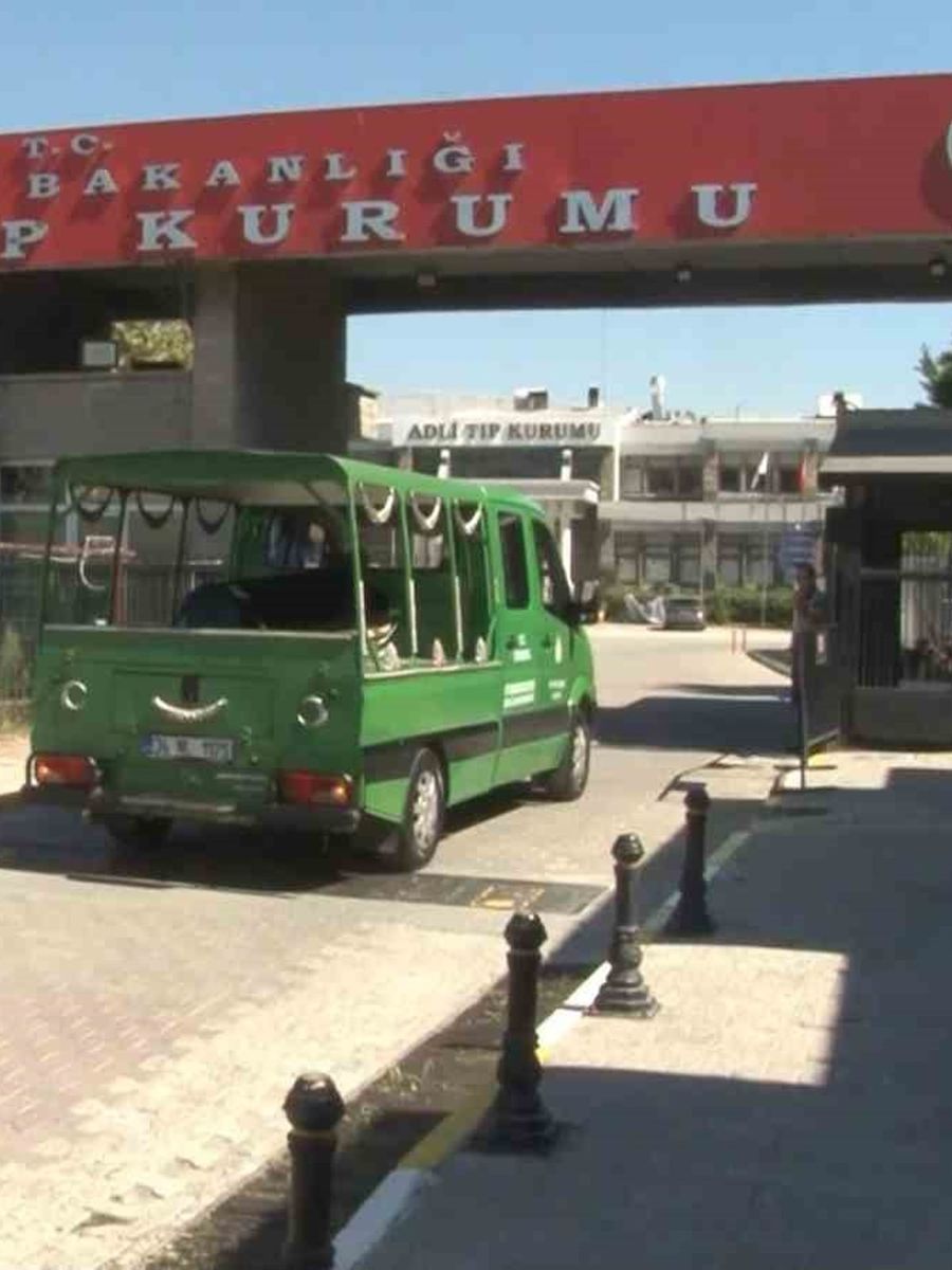 Kaşif Kozinoğlu’nun feth-i kabir işleminin ardından alınan örnekler Adli Tıp Kurumuna getirildi