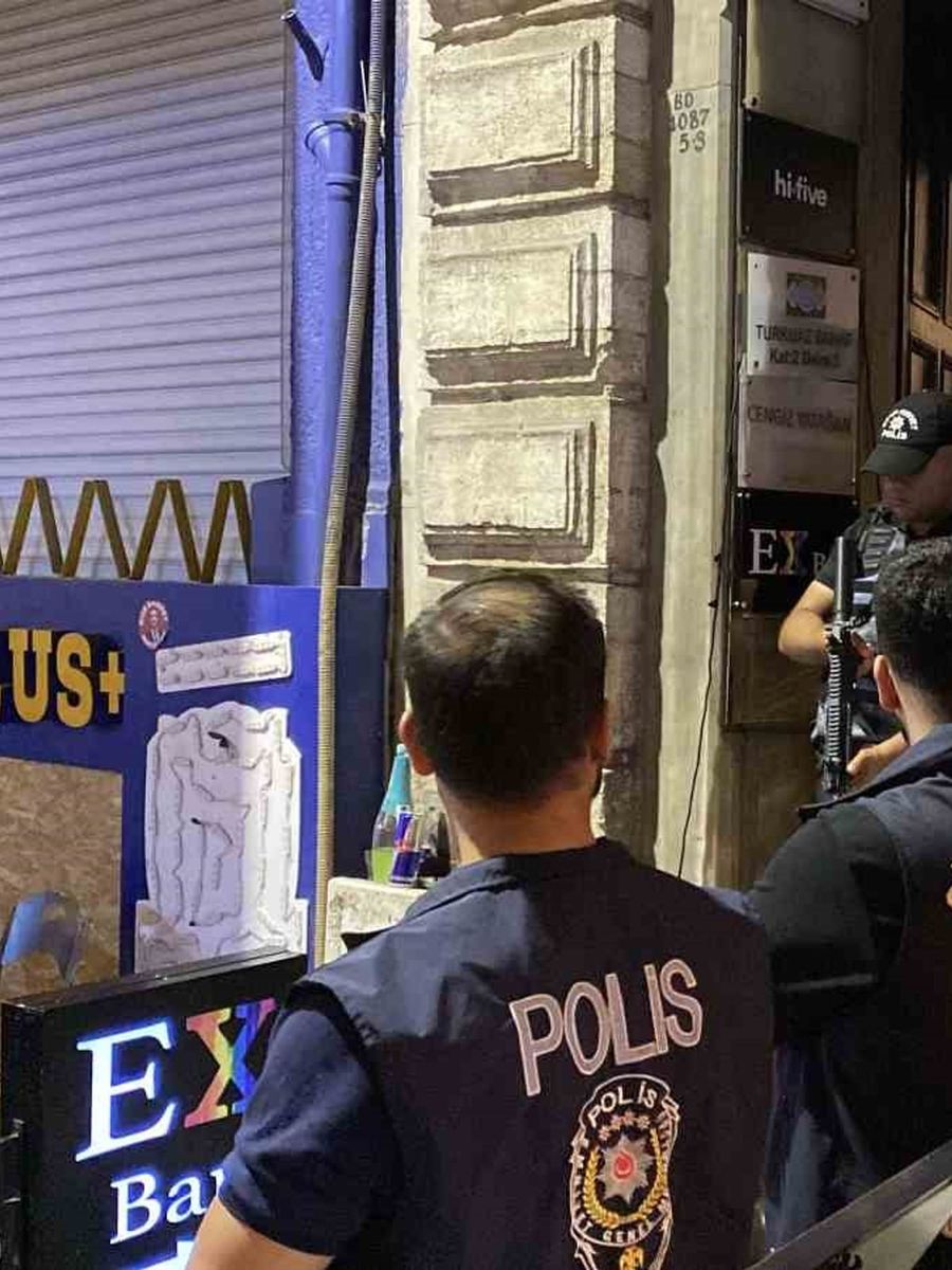 İstanbul’da ‘Ailem Güvende’ operasyonu: Çok sayıda mekana baskın yapıldı