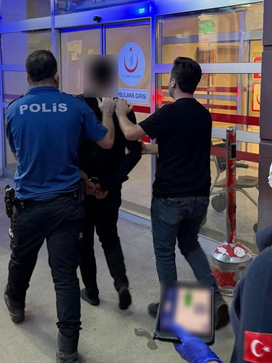 İki kardeş arasında bıçaklı kavga: 2 yaralı