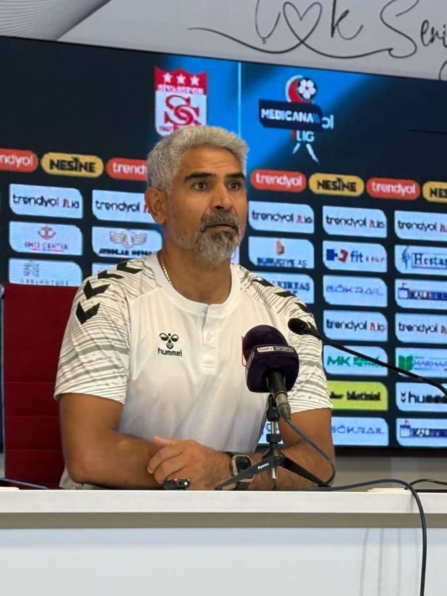 İsmet Taşdemir: "Sahanın en kötüsü hakemdi"