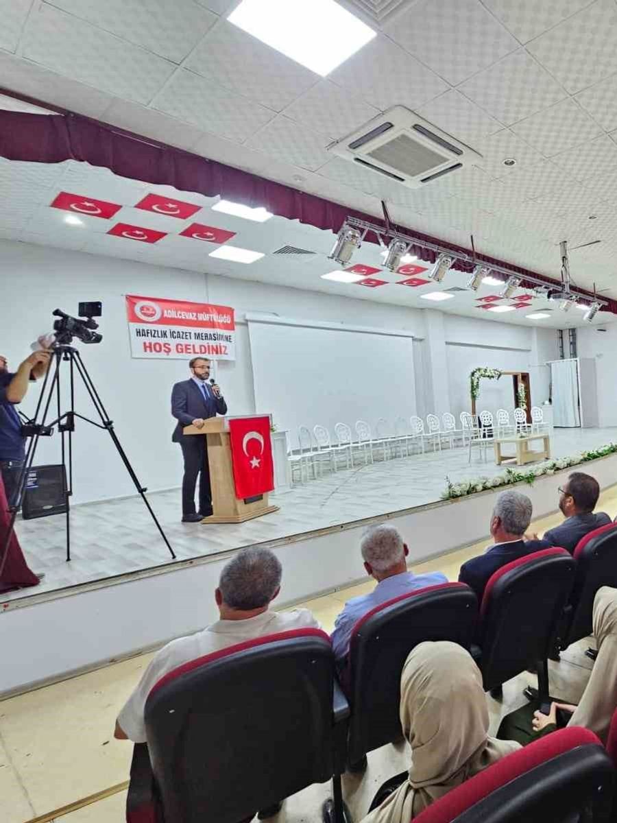 Adilcevaz’da ‘Hafızlık İcazet Merasimi’ yapıldı