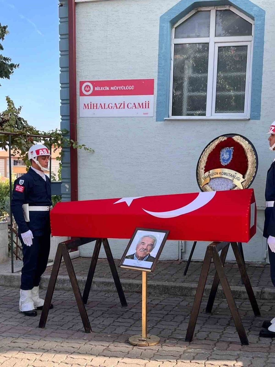 Kıbrıs gazisi son yolculuğuna uğurlandı