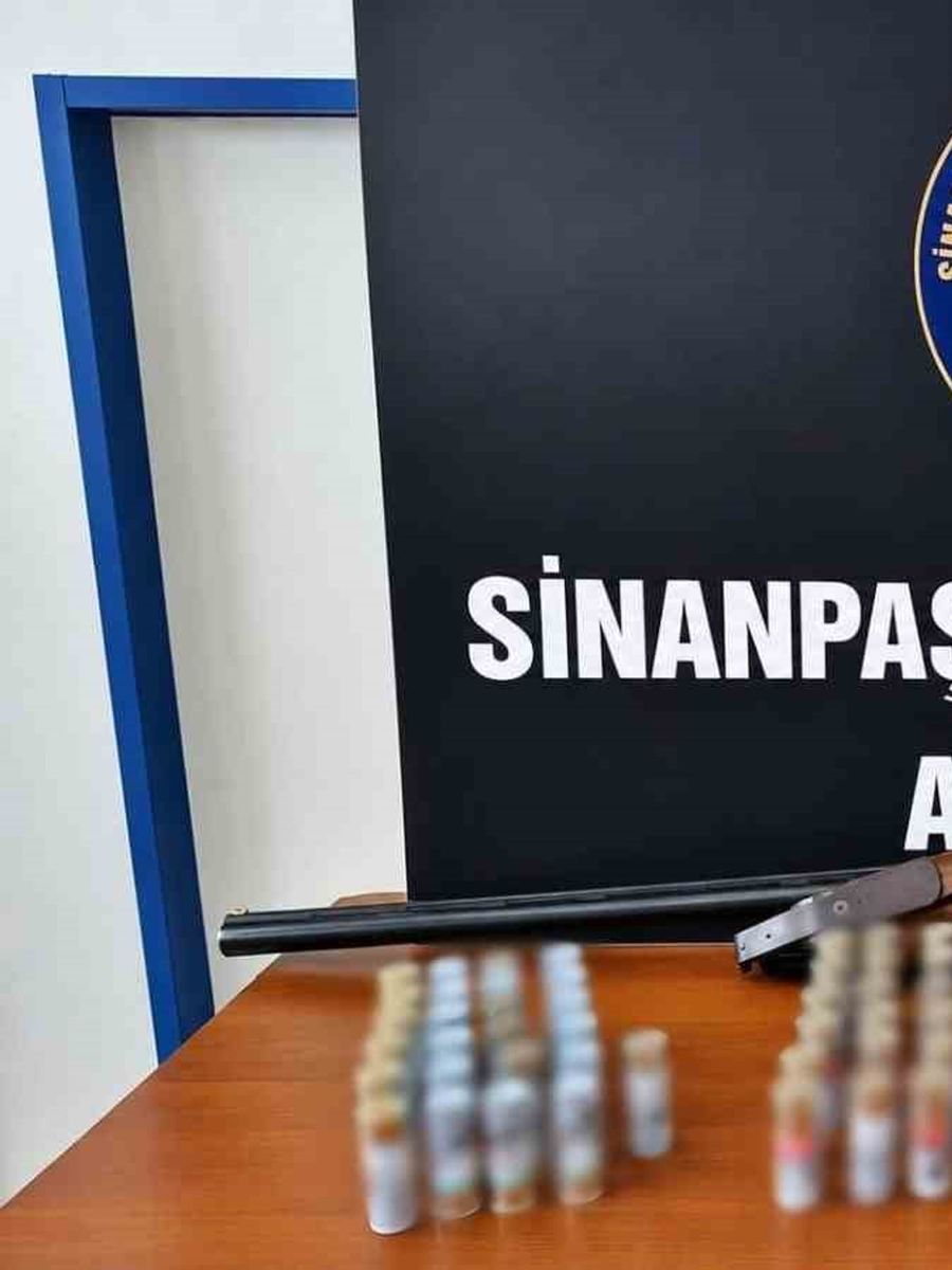 Sosyal medyadan silah ve mühimmat paylaşımı yapınca gözaltına alındı